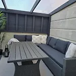 Dublin - 3 Bedroom Cosy Home - Sleeps Max 7